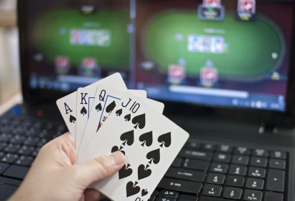 Permainan Baccarat dengan transparansi penuh
